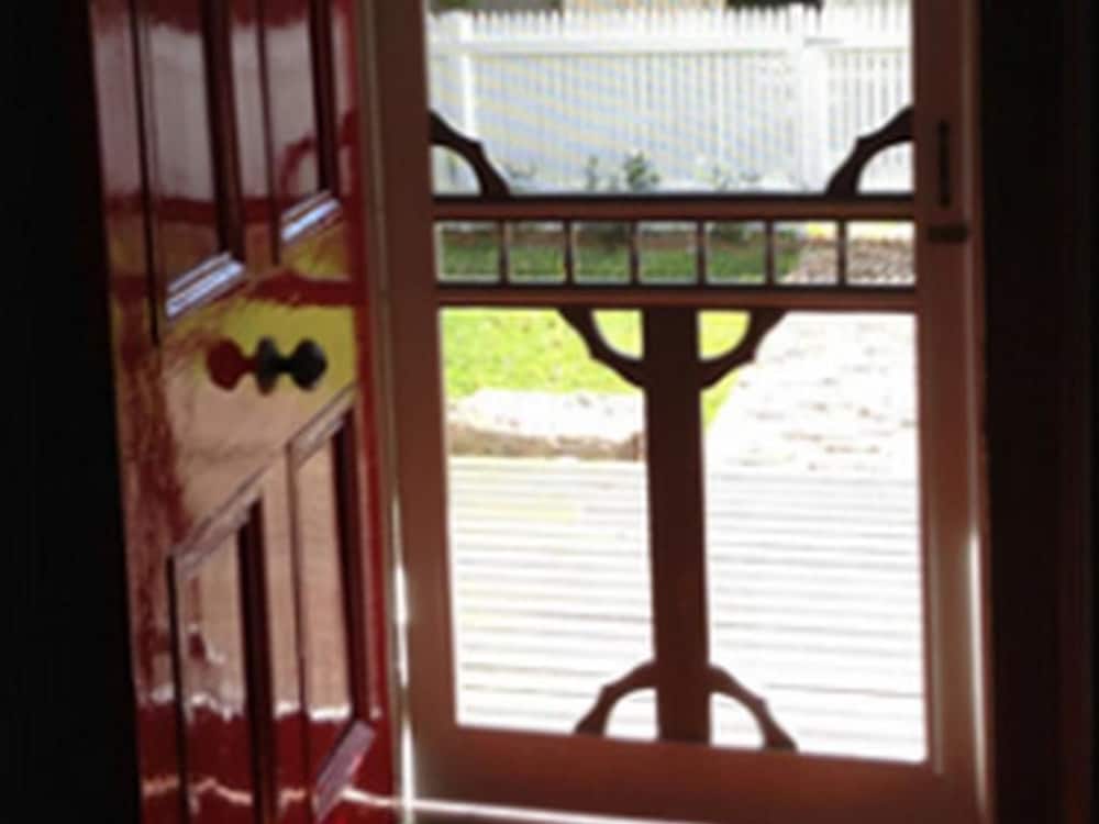 Morpeth NSW Click Find