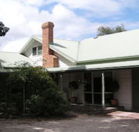Karingal Homestead B  B - Click Find