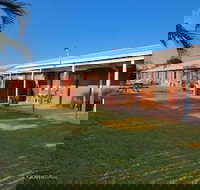 Morayfield Tavern  Motel - Bet 4u