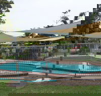 Moura Caravan Park