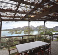 Freycinet on the Bay - Click Find