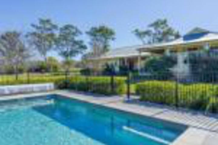 Clarence Town NSW Click Find
