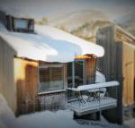CHILL OUT at THREDBO - Click Find
