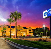 Best Western Bradbury Inn  Suites