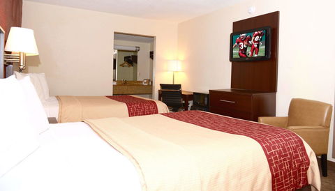 Red Roof Inn Atlanta - Suwanee/Mall Of Georgia - Click Find 13