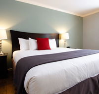 The Dahlonega Square Hotel  Villas