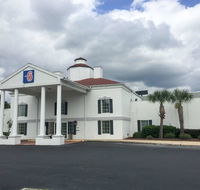 Motel 6 Brunswick