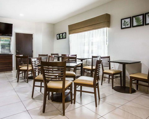 Sleep Inn I-75 By CHOICE HOTELS - Click Find 40