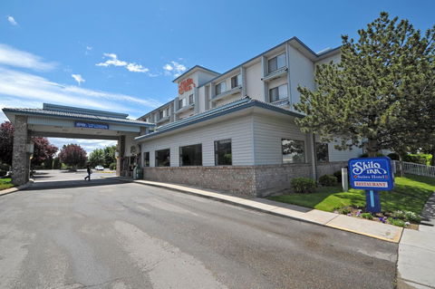 Shilo Inn Suites Hotel - Nampa Suites - Click Find 4