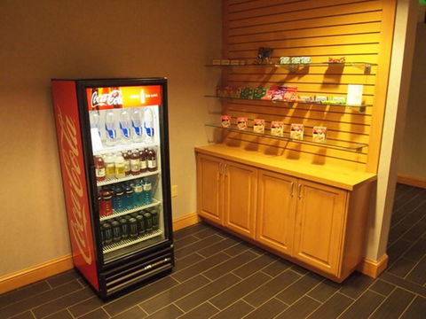 Holiday Inn Express & Suites Boise West - Meridian - Bridge Guide 21