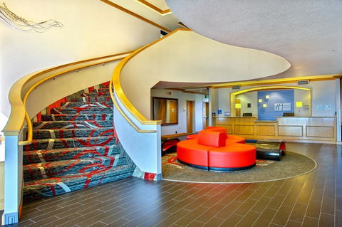 Holiday Inn Express & Suites Boise West - Meridian - Bridge Guide 38