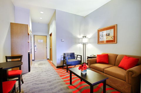 Holiday Inn Express & Suites Boise West - Meridian - Bridge Guide 24