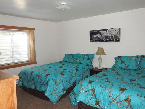 Arrowwood Lodge - Click Find 13