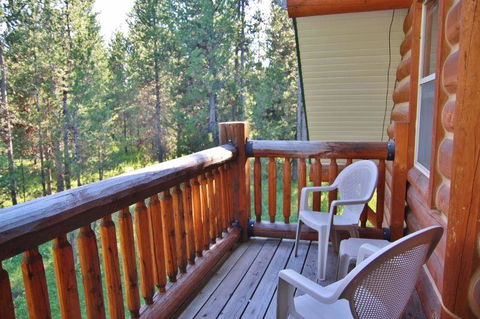 Arrowwood Lodge - Click Find 16