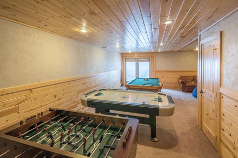 Hidden Pines - Click Find 4