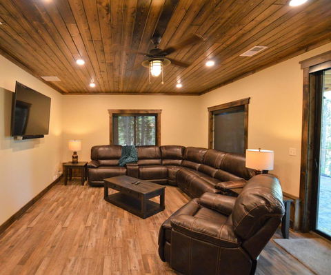 My Yellowstone Retreat - Click Find 11