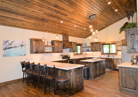 My Yellowstone Retreat - Click Find 2
