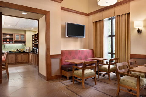 Hyatt Place Hoffman Estates - Bet 4u 19