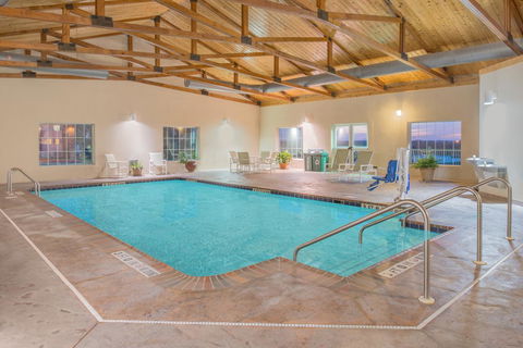 Microtel Inn & Suites Quincy By Wyndham - Bet 4u 11