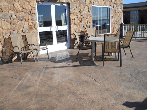 Microtel Inn & Suites Quincy By Wyndham - Bet 4u 21