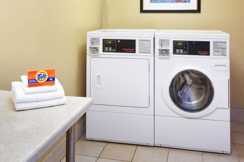 Holiday Inn Chicago Matteson Conference Center - Bet 4u 21