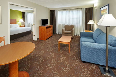 Holiday Inn Chicago Matteson Conference Center - Bet 4u 2