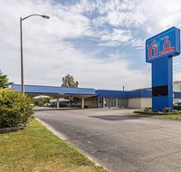 Motel 6 Pekin