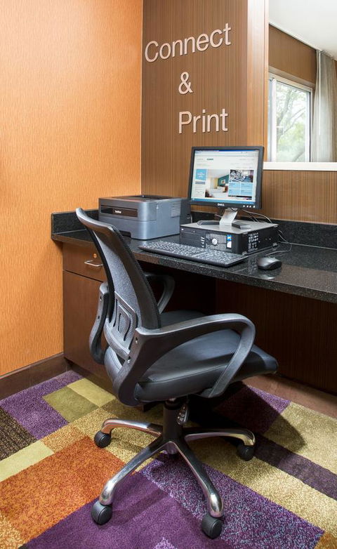 Fairfield Inn & Suites By Marriott Quincy - Bet 4u 15