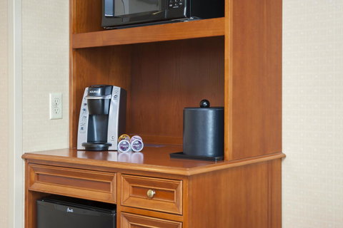 Hilton Garden Inn West Lafayette Wabash Landing - Bet 4u 19