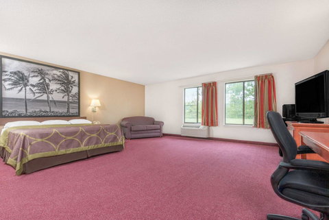 Super 8 By Wyndham Vincennes - Bet 4u 14