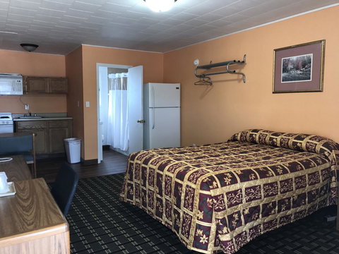 Chief Motel - Bet 4u 6