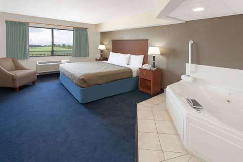 AmericInn By Wyndham Webster City - Bridge Guide 43