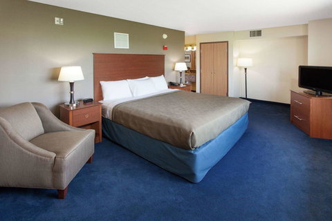 AmericInn By Wyndham Webster City - Bridge Guide 30
