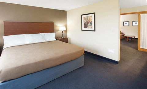 AmericInn By Wyndham Webster City - Bridge Guide 7