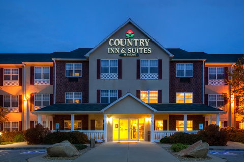 Country Inn & Suites By Radisson, Mason City, IA - Bridge Guide 10