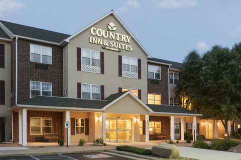 Country Inn & Suites By Radisson, Mason City, IA - Bridge Guide 6