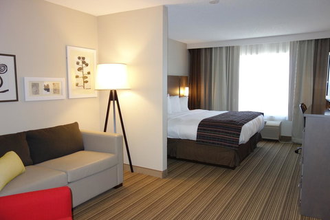 Country Inn & Suites By Radisson, Mason City, IA - Bridge Guide 5