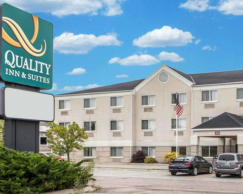 Quality Inn & Suites Mason City - Bridge Guide 22