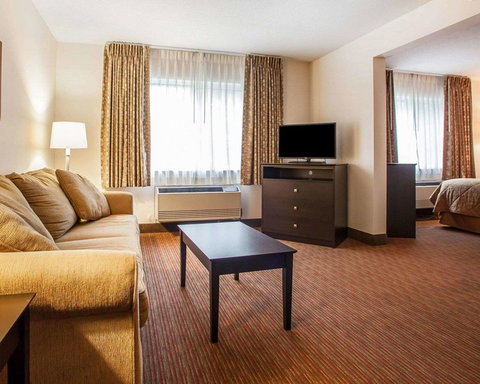 Quality Inn & Suites Mason City - Bridge Guide 15