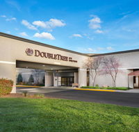 DoubleTree by Hilton Lawrence