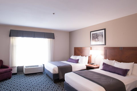 Bluemont Hotel - Bet 4u 3