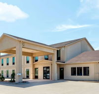 Days Inn by Wyndham McPherson