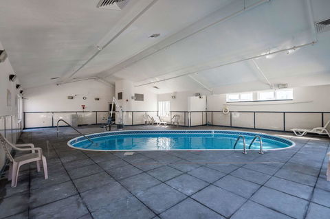 Motel 6 Olathe - Bet 4u 20