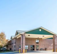Super 8 by Wyndham Salina I-70