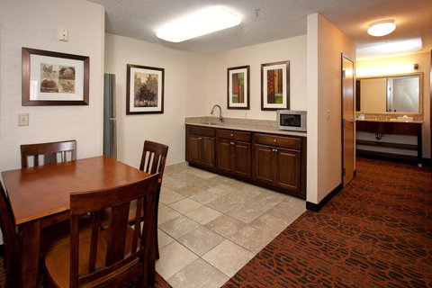 Hampton Inn Manhattan - Bet 4u 21