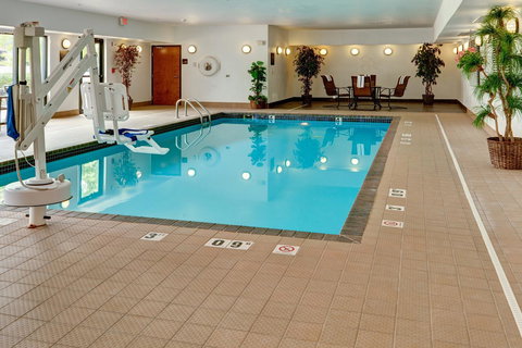 Hampton Inn Manhattan - Bet 4u 10