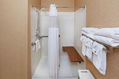 Hampton Inn Manhattan - Bet 4u 2