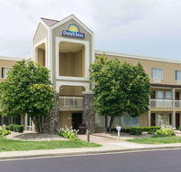 Days Inn by Wyndham Florence Cincinnati Area