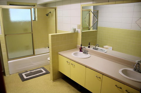 Lynnhurst Family Resort - Bet 4u 24