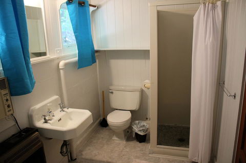 Lynnhurst Family Resort - Bet 4u 9